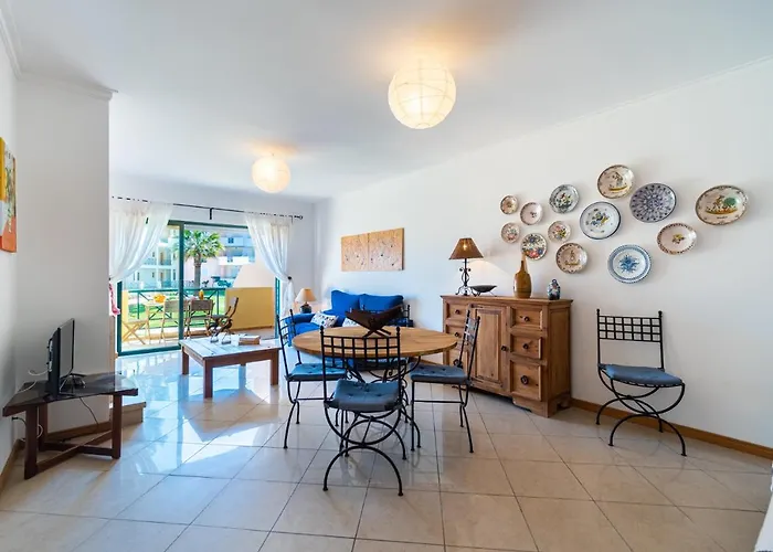 House Santa Eulalia, Διαμέρισμα Αλμπουφέιρα